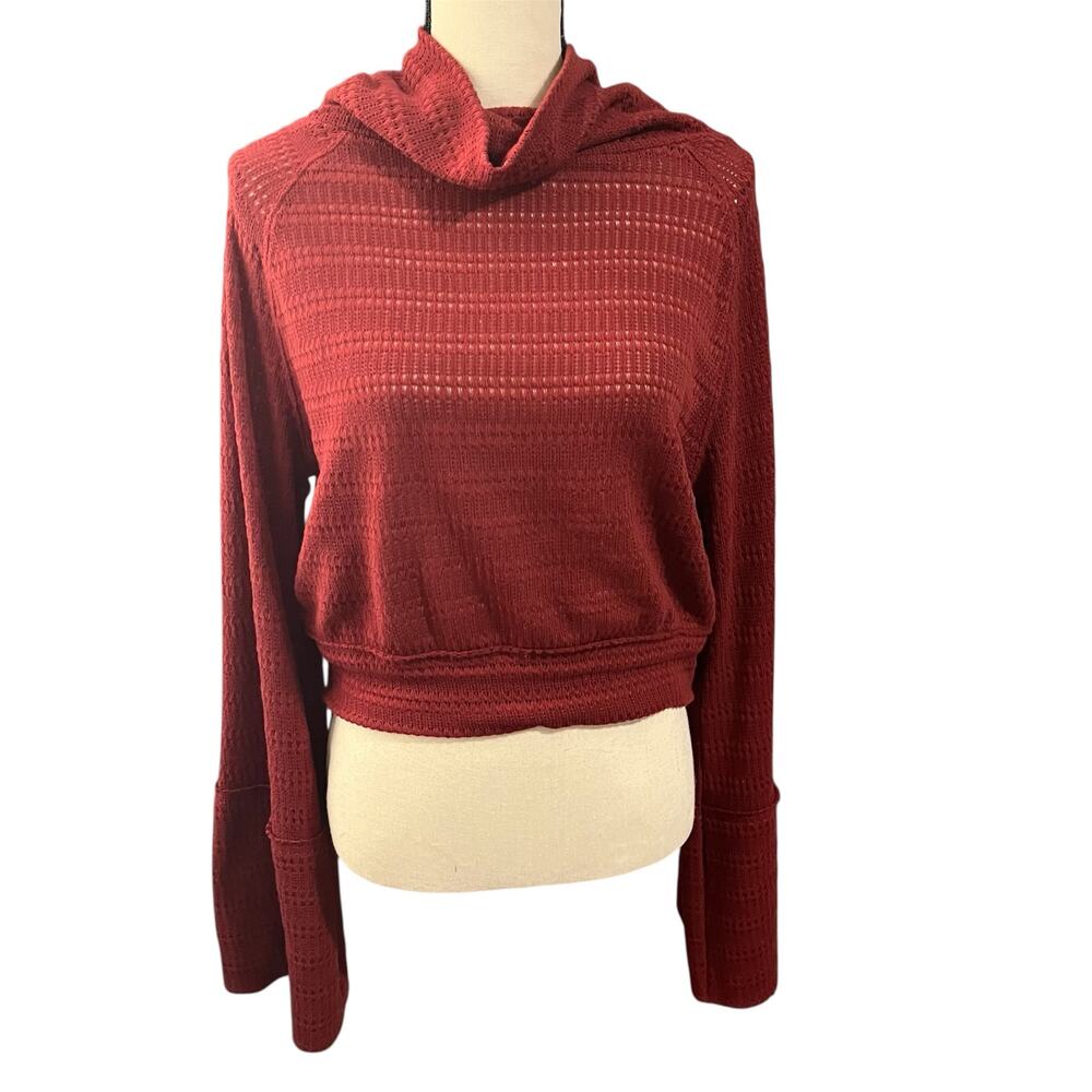 Free People Red Sweater Sz XS Cropped Bell Sleeves Lightweight Boho Festival